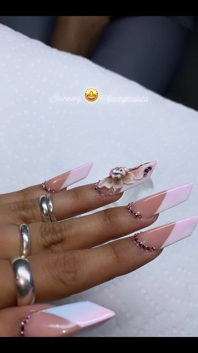 Uniquely Beautiful (Anakaliyah) Uniquely Beautiful (Anakaliyah)