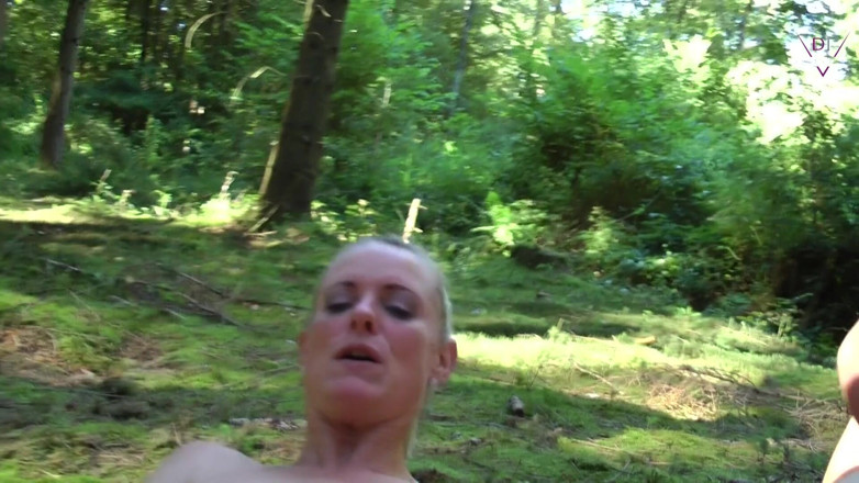 Dirty Tina: Der stiefsohn meiner nachbarin - bitte creampie mich