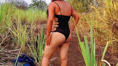 Marys: Dara saya!! Saya memberikan dara saya di luar rumah dan...