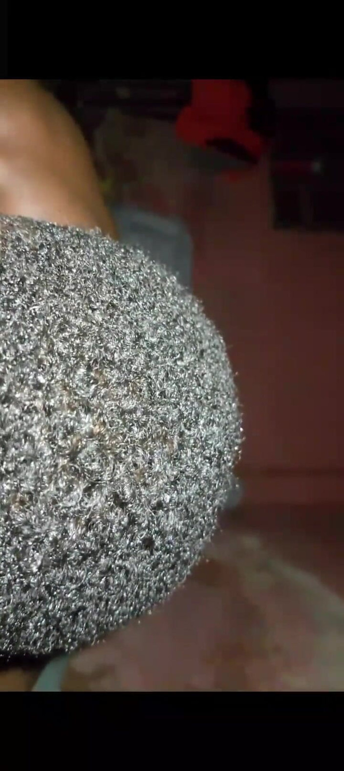 Masturbator emmy: Sono nella mia stanza sto solo masturbando per mio piacere