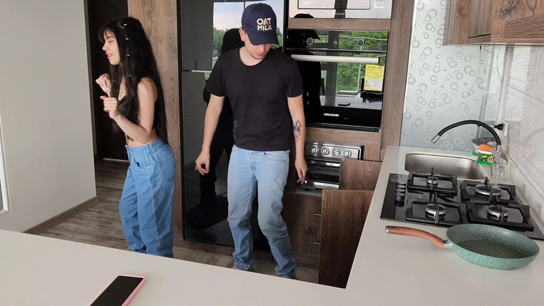 Jopy sex: ช่างประปาเย็ดลูกสาวเจ้านาย