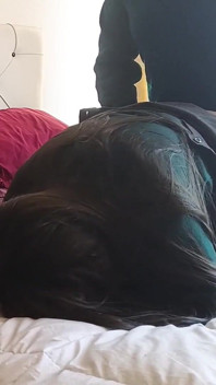 Eine Studentin Fickt Doggystyle Mit Ihrer Mitschülerin (komplettes Video)