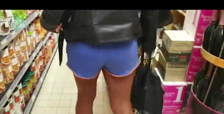 Adreena Winters: Fuon lunedì! Errands sarebbe molto più divertente se fossero sempre...