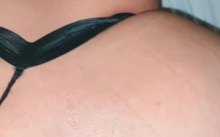 Kevinisssa studio: Deze man stopte zijn grote penis in me en liet...