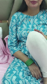 完整视频：Devar Bhabhi 调情 Bhabhi 在印地语音频中充满活力时怀上了 Devar，想要真正的性高潮