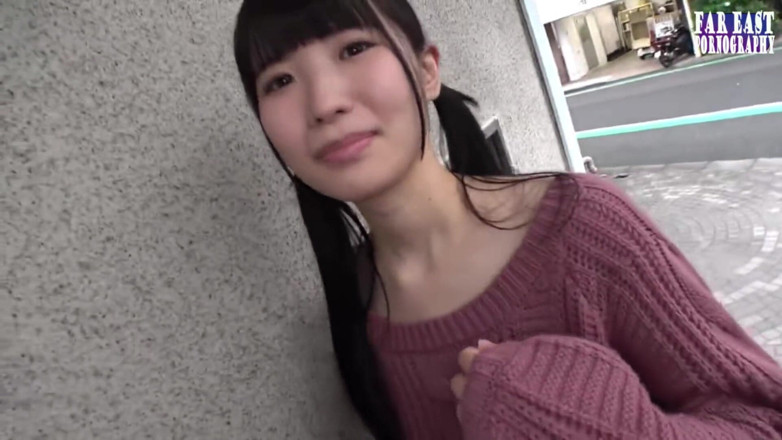 Far East pornography: からかうAカップの魅力的なキャラクターが激しく高揚させるのを覗かせる曲線 パート3