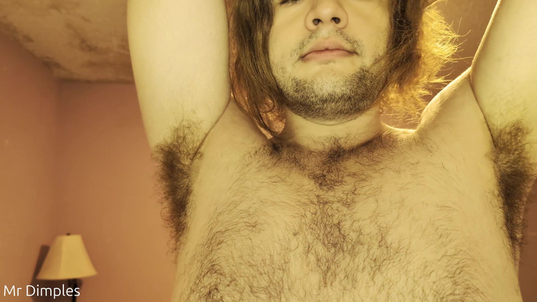 Mr Dimples: Saya menunjukkan ketiak selepas senaman saya!