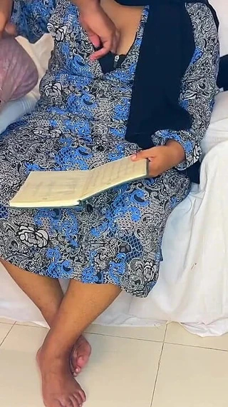 Aria Mia: Muslim Arab Stepmom Fucked by Her Ex-boyfriend When My Stepdad...