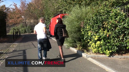 French girls at work: Anna Polina yang menakjubkan dalam pakaian dalam hitam