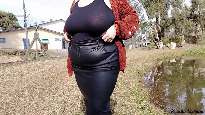 Priscila: Eu passei com minha madrasta, ela adora se mostrar em...