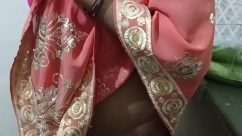 Bhabhi UP: Bhabhi tiene sexo