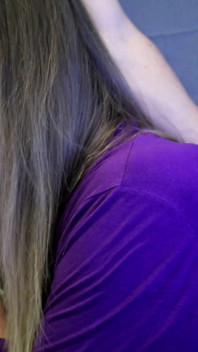 Une femme camionneuse coquine se fait baiser et facialiser