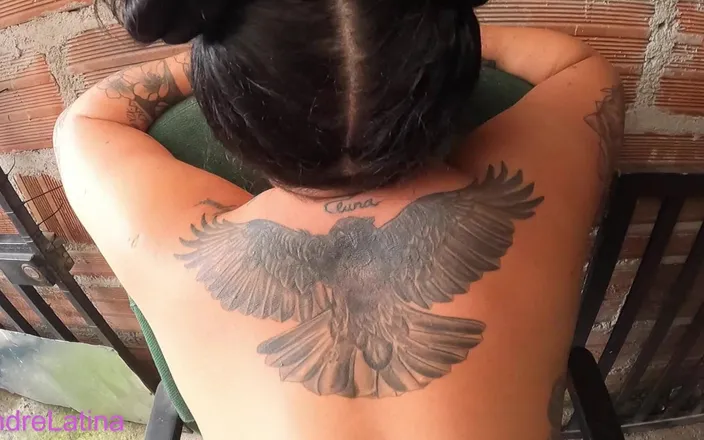 Gatita latina: He Fucks the Neighbor When Her Husband Is Working