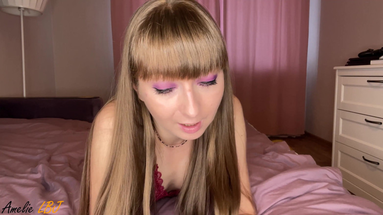 Amelie Dubon: Girlfriend suck sex toy and records on video - JOI