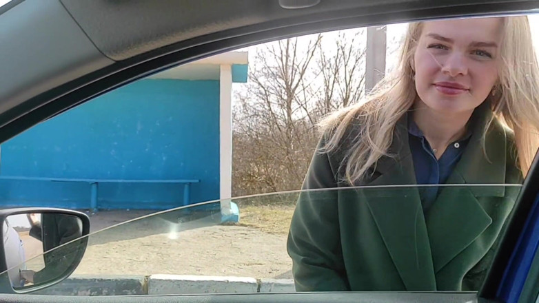 S-Wife Katy: Blow Job in the Car, for the Trip.part 1