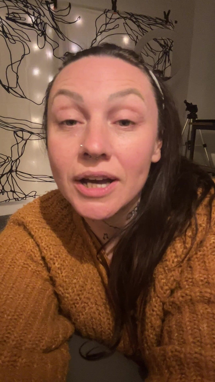 Lustful Libertines: Pillow Talk - jak jsem si uvědomil, že rád sleduji ženy, jak čůrají