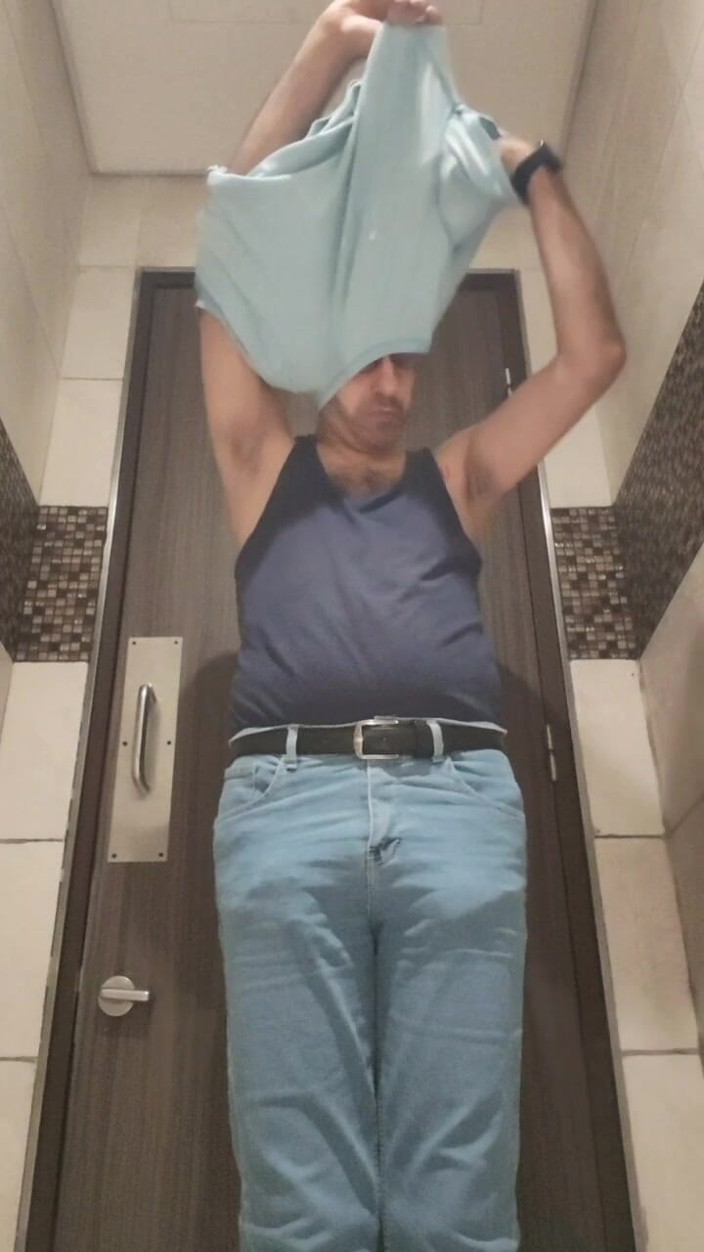 AAYAADX: A Risky Moment in the Mall