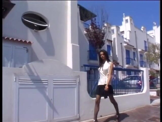 Shemale World: Màn đụ ba người lưỡng tính hoàn hảo