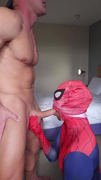 Spiderman Sucks Big Fat Cock!