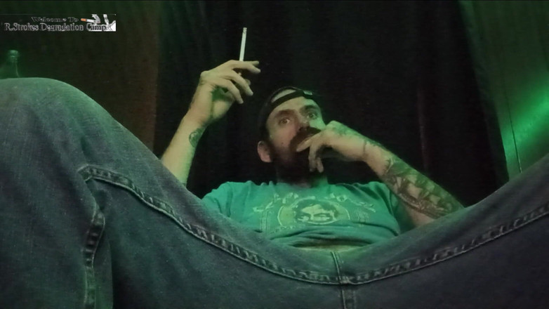 Rob Strokes: Kouření Potichu