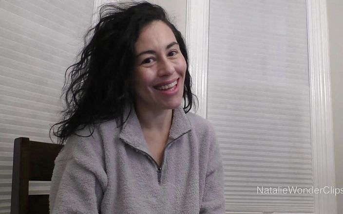 Natalie Wonder: 私の息子を助けるために仕事を休んで、あなたのオーガズムの運命を私の手のひらに乗せてください