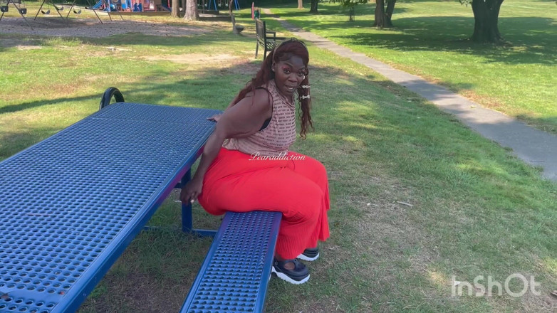 Pearaddiction: Прогулянка в Парковій стежці