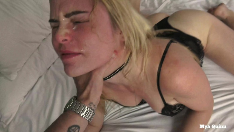 Mya Quinn: Spuug gezicht fetisj, kont naar mond, reet likken, ruige diep...