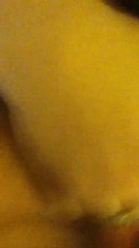 Creampie isteri yang memancut mani