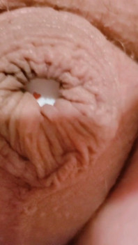 Into the Sarlacc Pit. Lee Przybylowicz Showing His Clitty Shrinkage