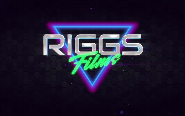 Riggs films: Cachondas tetonas lesbianas tijeras en el gimnasio