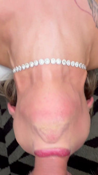 Femboy Mickey Oficiall desfruta foda anal em POV