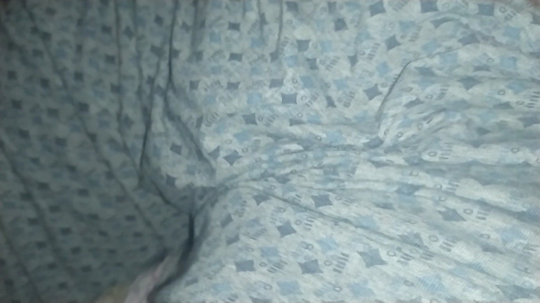 MartyBrady: 남친의 다리와 발을 가지고 노는 트윈크 곰