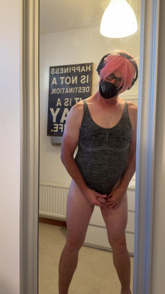 Julia Trans: दर्पण, दीवार पर दर्पण