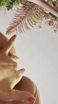 В видео от первого лица, моя киска в твоем лице