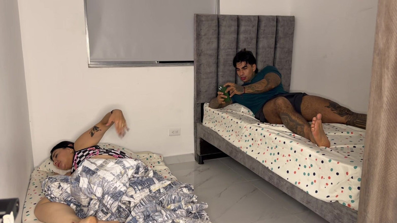 ChristianChauxx: Una Matrigna Litiga Con Il Marito E Il Figliastro La...