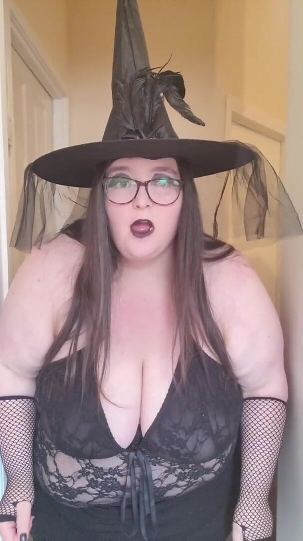 SSBBWLadyBrads: The fat ssbbw bully witch