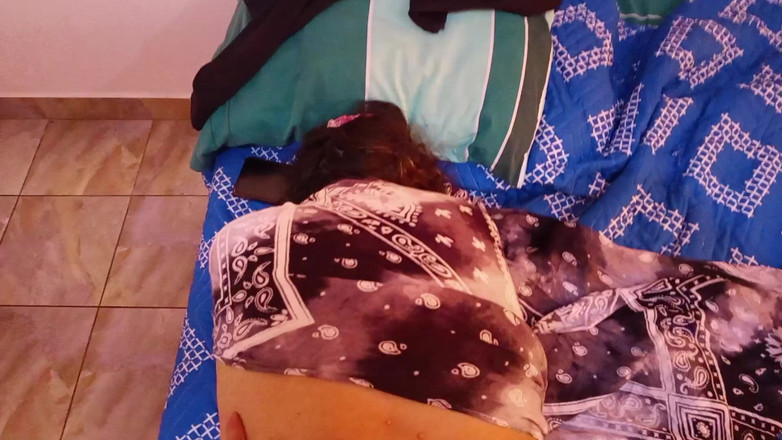 Moo DBOXXX: Matură creștină infidelă, soțul ei o sună la telefon în timp...