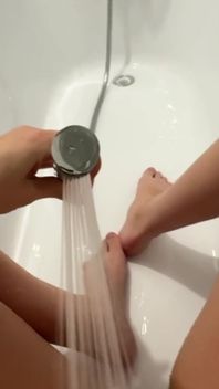 Shower Masturbation