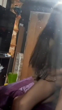Si Dia Sentiasa Meminta Saya MembantuNya Dengan Kerja RumahNya... Satu-satunya Syarat Untuk Meminta PantatNya Yang Lazat Dalam Pertukaran Dan Recor