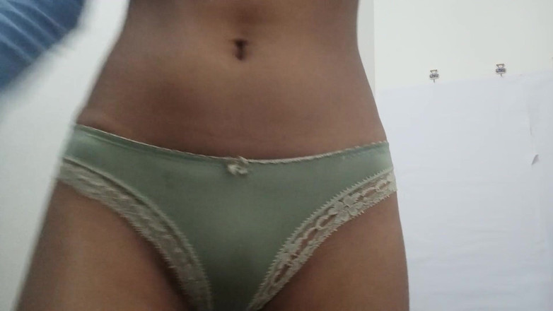 desigirl93: Cute Baby Doll, a Teen Girl Hiding From Family and...