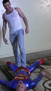 Superman Tricked by a Thief