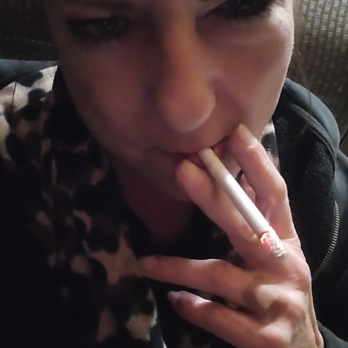 EliteLadyS: Blow My Smoke