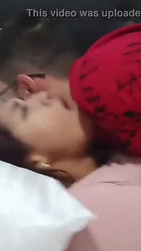 สาวอายุ 18 ปี ผมน้ำตาล นมใหญ่ย้วยยานจากนิวยอร์ก สหรัฐอเมริกา กำลังเย็ดควยใหญ่ของพี่ชายต่างหญิง เย็ด