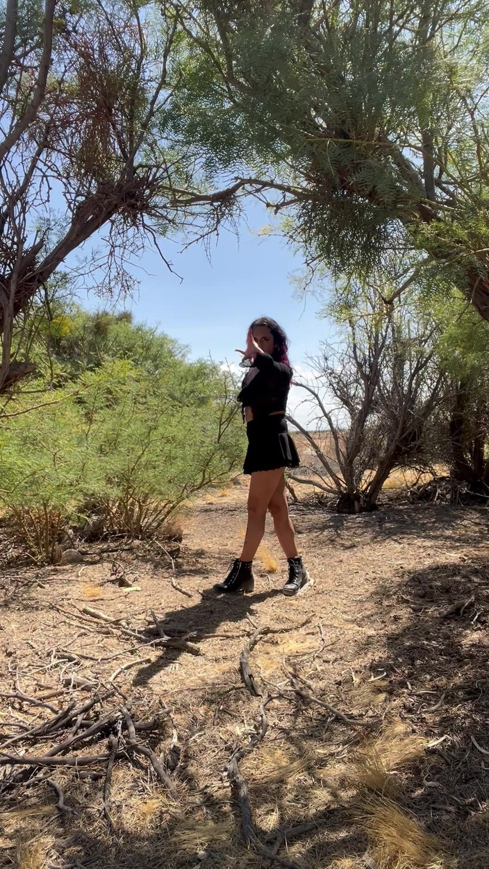 TSJade95: TS Desert Stripperin wieder