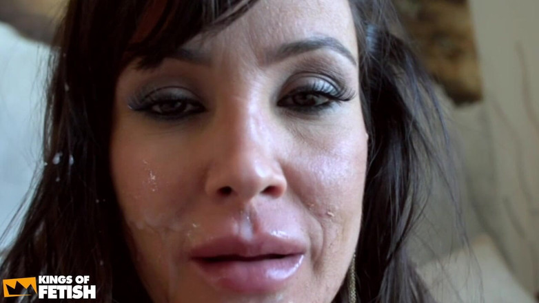 Fixed on Mature: Matură țâțoasă are pizda ei păroasă mâncată și futută de un tip...