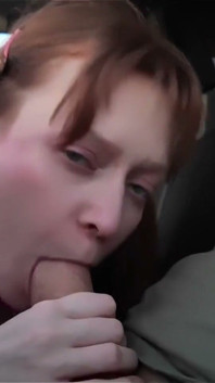 I Didn’t Have Any Cash, so I Had to Suck off the Driver and Swallow His Cum!