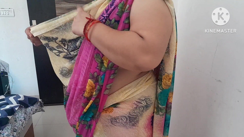 Salmaan001: 岳母和女婊家里没有人，但印地语音频中的浪漫