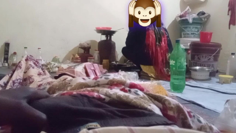 Bengaliauntykichut: I Was Cooking and the Guy Masturbated Behind My Back....