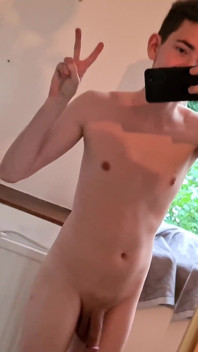 Femboy tachinează și picură sperma de la un vibrator - Prettyboi2000x