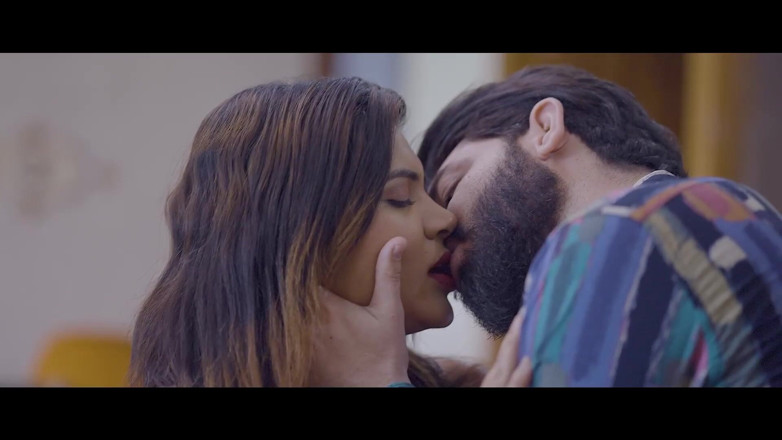Triflicks: The Boss Convinced His Employee's Wife to Have Sex, That's,...